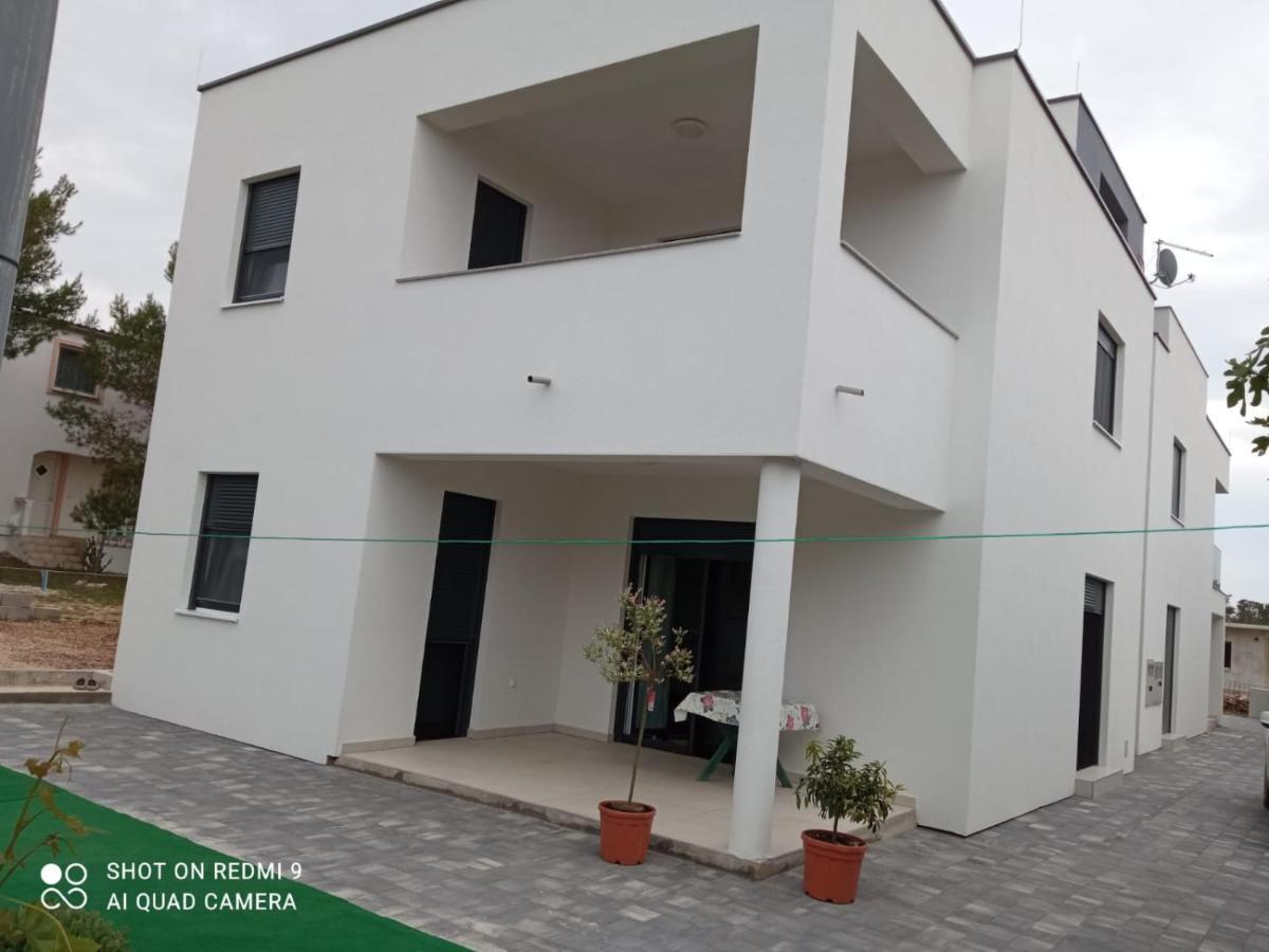 Apartman Franc S Vir Exterior photo